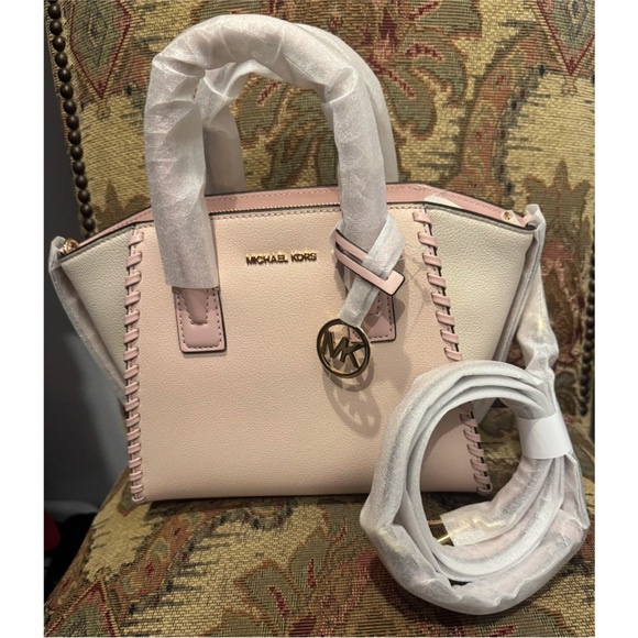 Michael Kors Pink and Cream Women's Bag - Picture 1 of 8